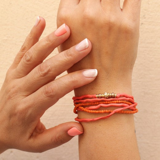 Pulsera doble de seda naranja con piezas de bronce PLATADEPALO WB444O